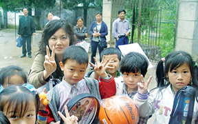 捐助江山貧困小學